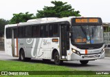UniRio Transportes RJ 228.032 na cidade de Nova Iguaçu, Rio de Janeiro, Brasil, por Luiz Petriz. Número da foto: #:id.