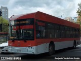 Redbus Urbano 784 na cidade de Providencia, Santiago, Metropolitana de Santiago, Chile, por Benjamín Tomás Lazo Acuña. Número da foto: #12695175.