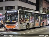 Viação Gato Preto 8 2757 na cidade de São Paulo, São Paulo, Brasil, por Renato de Aguiar. Número da foto: #:id.