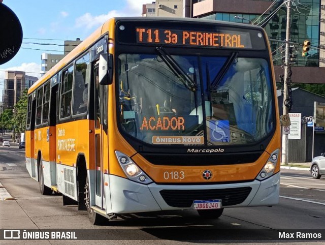 Companhia Carris Porto-Alegrense 0183 na cidade de Porto Alegre, Rio Grande do Sul, Brasil, por Max Ramos. Número da foto: #12722489.