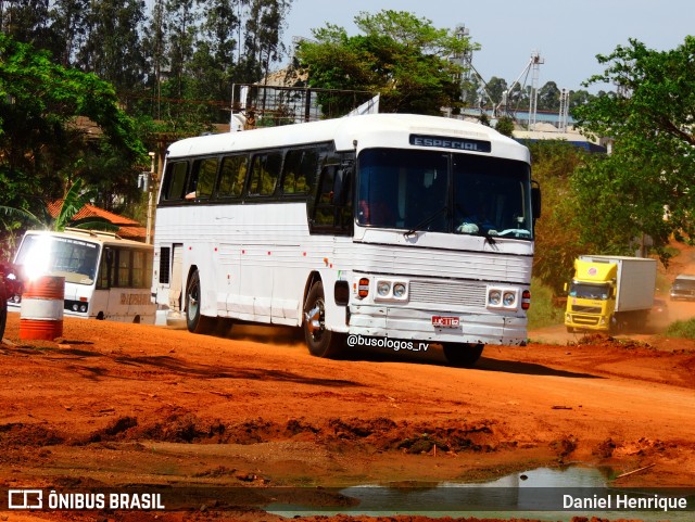 Ônibus Particulares  na cidade de Rio Verde, Goiás, Brasil, por Daniel Henrique. Número da foto: #12720556.