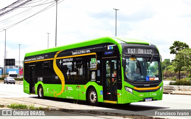 Viação Metrópole Paulista - Zona Leste 3 1792 na cidade de São Paulo, São Paulo, Brasil, por Francisco Ivano. Número da foto: #12722600.