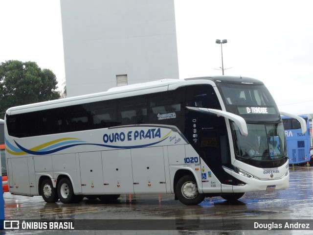 Viação Ouro e Prata 1020 na cidade de Goiânia, Goiás, Brasil, por Douglas Andrez. Número da foto: #12720644.