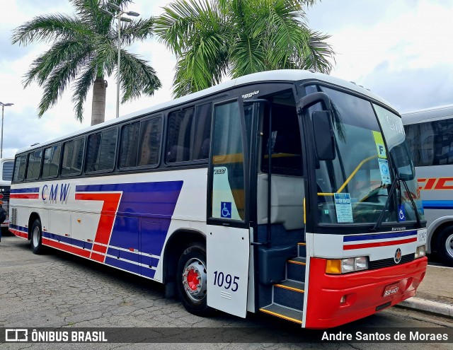 CMW Transportes 1095 na cidade de Barueri, São Paulo, Brasil, por Andre Santos de Moraes. Número da foto: #12721276.