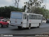 Ônibus Particulares 011 na cidade de Caruaru, Pernambuco, Brasil, por Lenilson da Silva Pessoa. Número da foto: #:id.