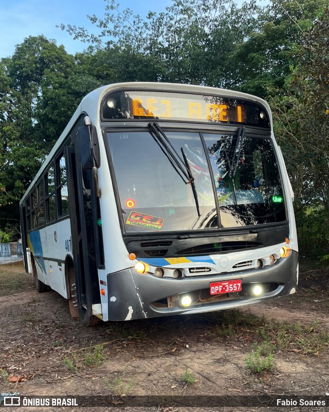 Ônibus Particulares 487 na cidade de Bragança, Pará, Brasil, por Fabio Soares. Número da foto: #12725743.