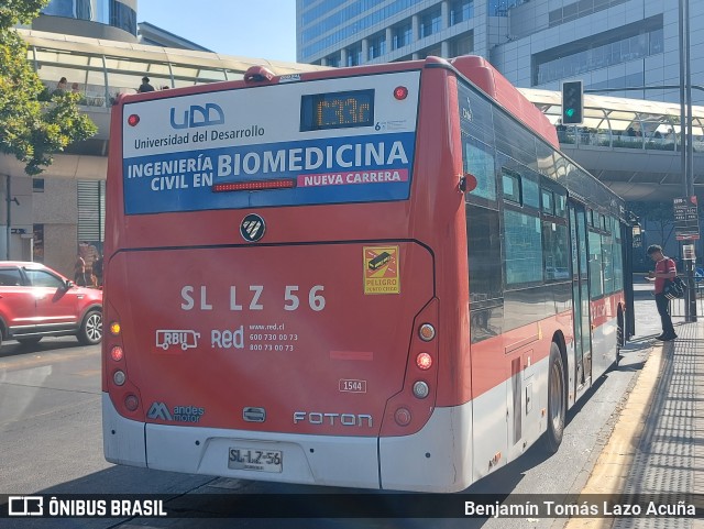 Redbus Urbano 1544 na cidade de Providencia, Santiago, Metropolitana de Santiago, Chile, por Benjamín Tomás Lazo Acuña. Número da foto: #12724748.