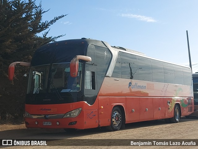 Autobuses sin identificación - Chile HCLF67 na cidade de El Quisco, San Antonio, Valparaíso, Chile, por Benjamín Tomás Lazo Acuña. Número da foto: #12724844.