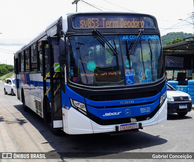 Auto Viação Jabour D86295 na cidade de Rio de Janeiro, Rio de Janeiro, Brasil, por Gabriel Conceição. Número da foto: #12723538.