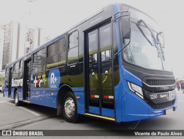 Radial Suzano 1250 na cidade de Barueri, São Paulo, Brasil, por Vicente de Paulo Alves. Número da foto: #12726278.