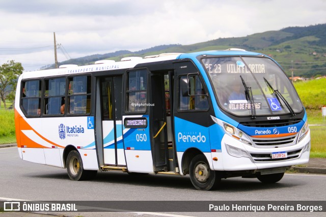 Viação Penedo 050 na cidade de Itatiaia, Rio de Janeiro, Brasil, por Paulo Henrique Pereira Borges. Número da foto: #12726745.
