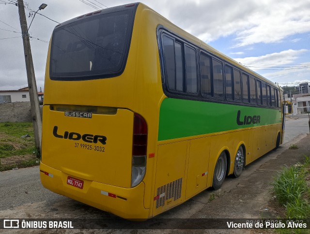 Líder Turismo 20 na cidade de Santo Antônio do Monte, Minas Gerais, Brasil, por Vicente de Paulo Alves. Número da foto: #12726263.