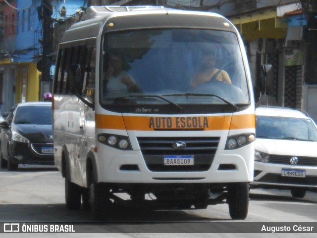 Auto Escola Guapi DH-AB/987 na cidade de Guapimirim, Rio de Janeiro, Brasil, por Augusto César. Número da foto: #12731815.