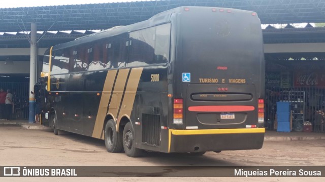 Ônibus Particulares 5000 na cidade de Santa Inês, Maranhão, Brasil, por Miqueias Pereira Sousa. Número da foto: #12730520.