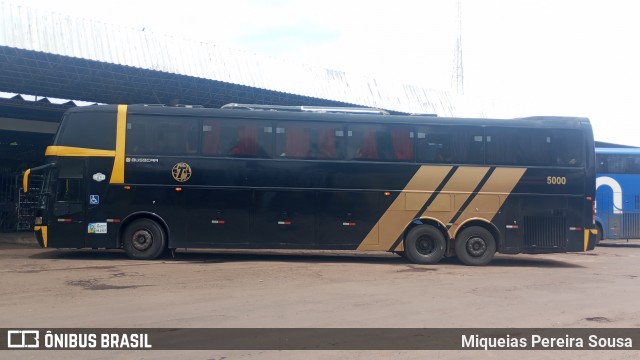 Ônibus Particulares 5000 na cidade de Santa Inês, Maranhão, Brasil, por Miqueias Pereira Sousa. Número da foto: #12730515.