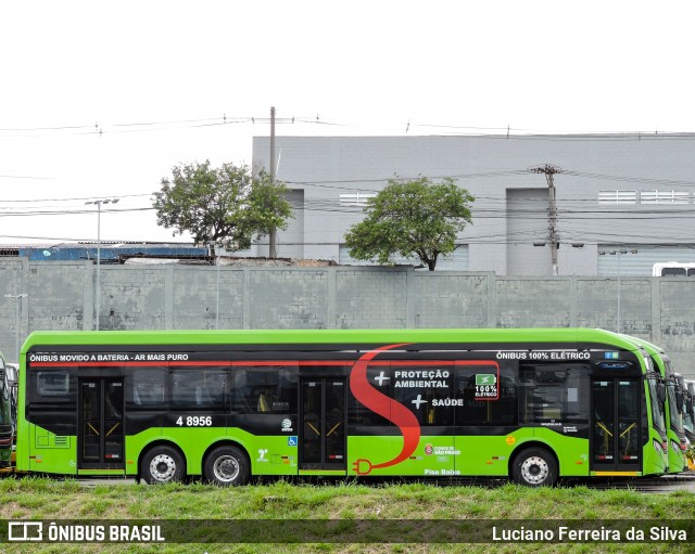 Express Transportes Urbanos Ltda 4 8956 na cidade de Guarulhos, São Paulo, Brasil, por Luciano Ferreira da Silva. Número da foto: #12729405.