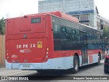 STU Santiago Transporte Urbano SRPK28 na cidade de Puente Alto, Cordillera, Metropolitana de Santiago, Chile, por Benjamín Tomás Lazo Acuña. Número da foto: #12731278.