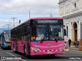 METROCOOP 67 na cidade de Alajuelita, Alajuelita, San José, Costa Rica, por Andrey Flores. Número da foto: #:id.