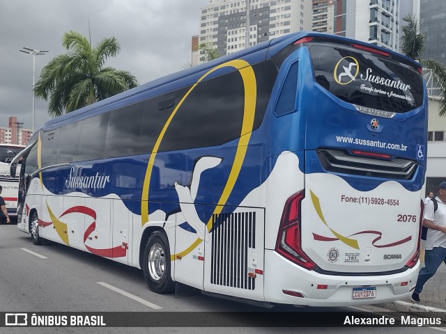 Sussantur 2076 na cidade de Barueri, São Paulo, Brasil, por Alexandre  Magnus. Número da foto: #12736084.