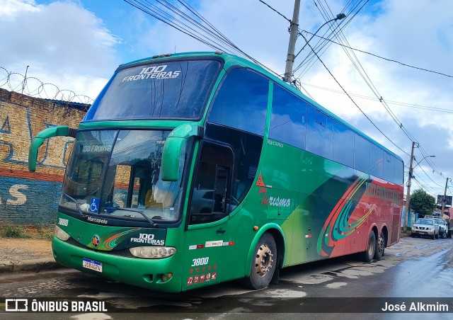 100 Fronteiras Turismo 3800 na cidade de Montes Claros, Minas Gerais, Brasil, por José Alkmim. Número da foto: #12734498.