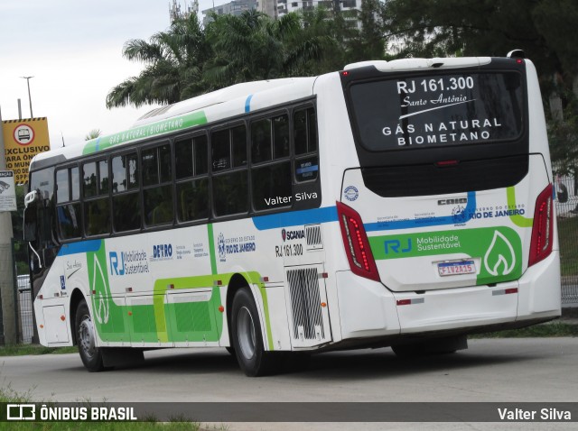 Transportes Santo Antônio RJ 161.300 na cidade de Rio de Janeiro, Rio de Janeiro, Brasil, por Valter Silva. Número da foto: #12735003.