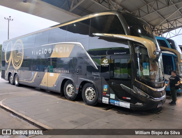 Viação Garcia 96011 na cidade de Curitiba, Paraná, Brasil, por William Bispo da Silva. Número da foto: #12733261.