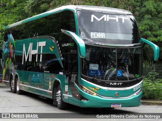 MHT Turismo 2220 na cidade de São Paulo, São Paulo, Brasil, por Gabriel Oliveira Caldas da Nobrega. Número da foto: #12733539.