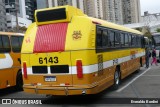 Ônibus Particulares 6143 na cidade de Barueri, São Paulo, Brasil, por Everaldo Bordini. Número da foto: #12733747.