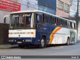 Ônibus Particulares 2F68 na cidade de Santos, São Paulo, Brasil, por Mark 12. Número da foto: #:id.