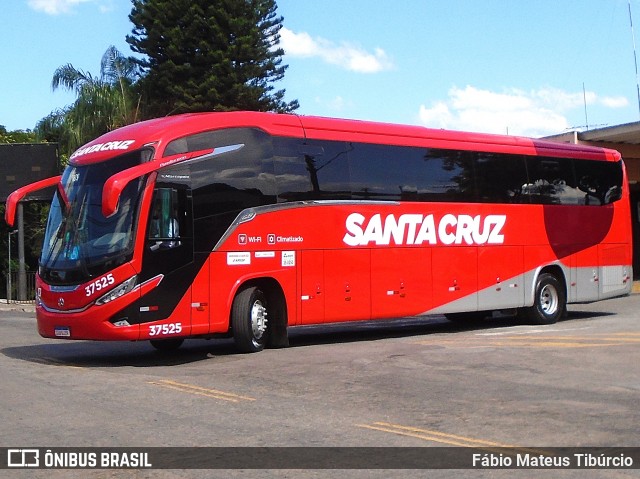 Viação Santa Cruz 37525 na cidade de Três Corações, Minas Gerais, Brasil, por Fábio Mateus Tibúrcio. Número da foto: #12736359.