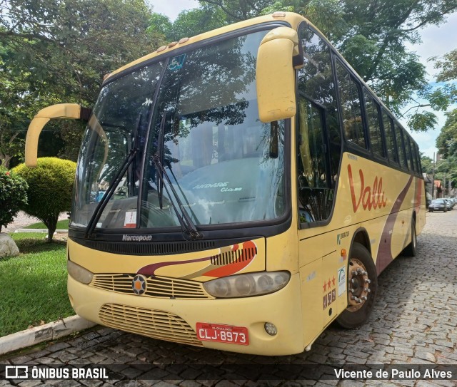 Valli Locação e Transportes 28023 na cidade de Crucilândia, Minas Gerais, Brasil, por Vicente de Paulo Alves. Número da foto: #12738194.