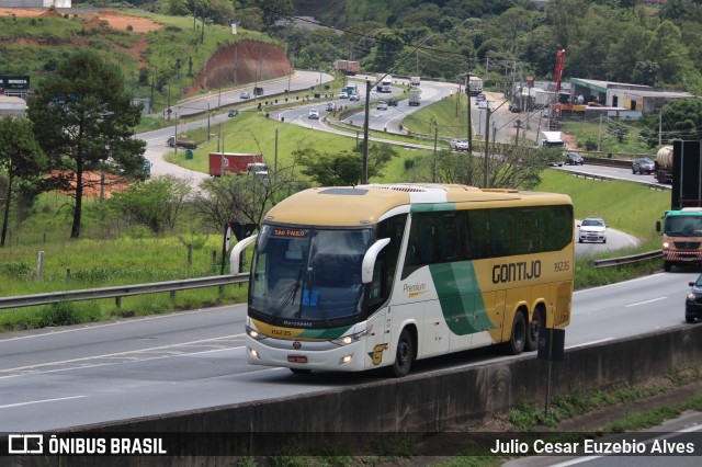Empresa Gontijo de Transportes 19235 na cidade de Extrema, Minas Gerais, Brasil, por Julio Cesar Euzebio Alves. Número da foto: #12740480.