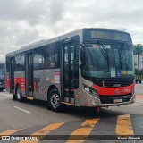 Pêssego Transportes 4 7054 na cidade de Barueri, São Paulo, Brasil, por Bruno Almeida. Número da foto: #12738624.