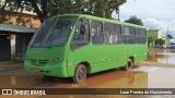 Ônibus Particulares  na cidade de Pirapora, Minas Gerais, Brasil, por Luan Pereira do Nascimento. Número da foto: #12740266.