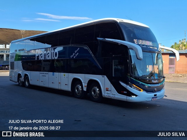 Planalto Transportes 2206 na cidade de Porto Alegre, Rio Grande do Sul, Brasil, por JULIO SILVA. Número da foto: #12741244.