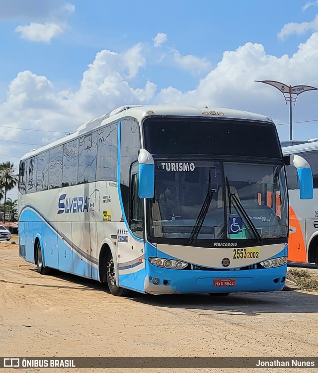 Silveira Turismo 25532002 na cidade de Russas, Ceará, Brasil, por Jonathan Nunes. Número da foto: #12740896.