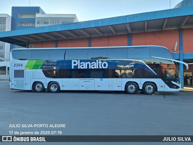 Planalto Transportes 2204 na cidade de Porto Alegre, Rio Grande do Sul, Brasil, por JULIO SILVA. Número da foto: #12741145.
