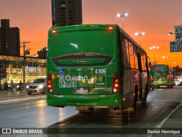 Integração Transportes 4109 na cidade de Cuiabá, Mato Grosso, Brasil, por Daniel Henrique. Número da foto: #12742625.