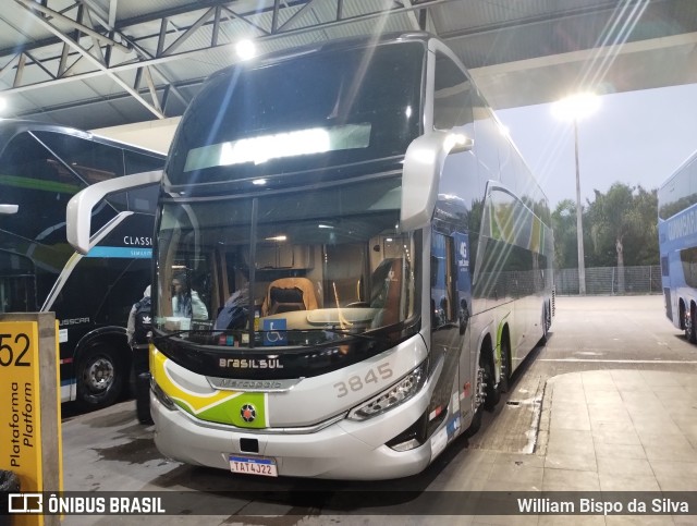 Brasil Sul Linhas Rodoviárias 3845 na cidade de Curitiba, Paraná, Brasil, por William Bispo da Silva. Número da foto: #12740648.