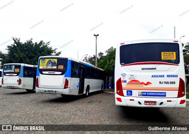 Viação Agulhas Negras RJ 169.009 na cidade de Volta Redonda, Rio de Janeiro, Brasil, por Guilherme Afonso. Número da foto: #12741645.
