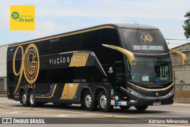 Viação Garcia 96011 na cidade de Rio de Janeiro, Rio de Janeiro, Brasil, por Adriano Minervino. Número da foto: #12743649.
