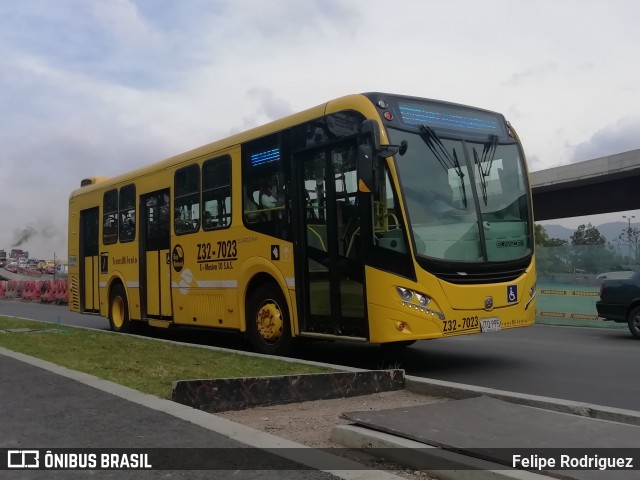 Emasivo S.A.S. Z32-7023 na cidade de Bogotá, Colômbia, por Felipe Rodriguez. Número da foto: #12741799.