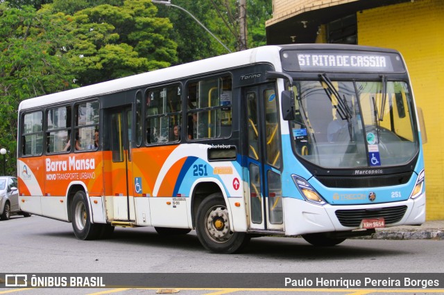 Triecon 251 na cidade de Barra Mansa, Rio de Janeiro, Brasil, por Paulo Henrique Pereira Borges. Número da foto: #12744630.