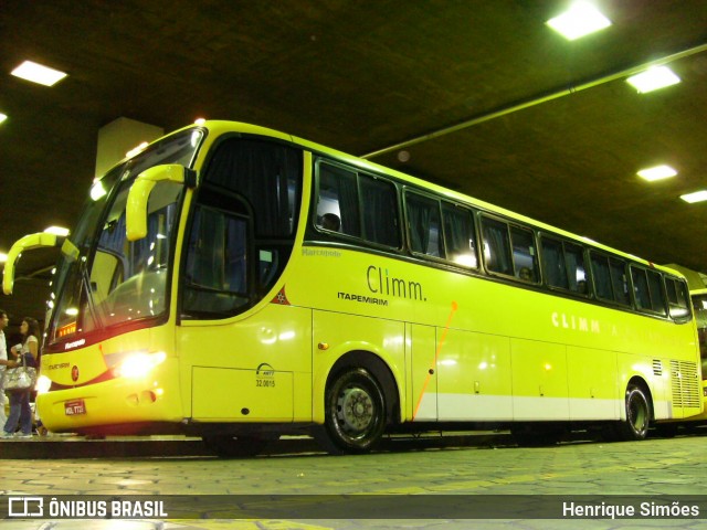 Viação Itapemirim 8561 na cidade de Belo Horizonte, Minas Gerais, Brasil, por Henrique Simões. Número da foto: #12745668.
