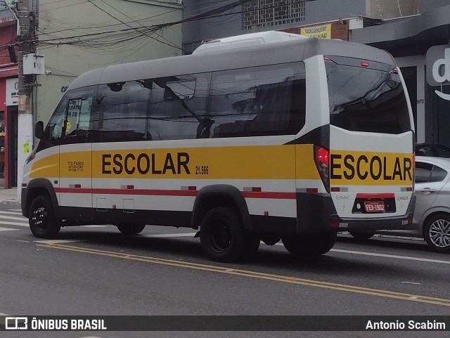 Escolares 21.566 na cidade de São Paulo, São Paulo, Brasil, por Antonio Scabim. Número da foto: #12744412.