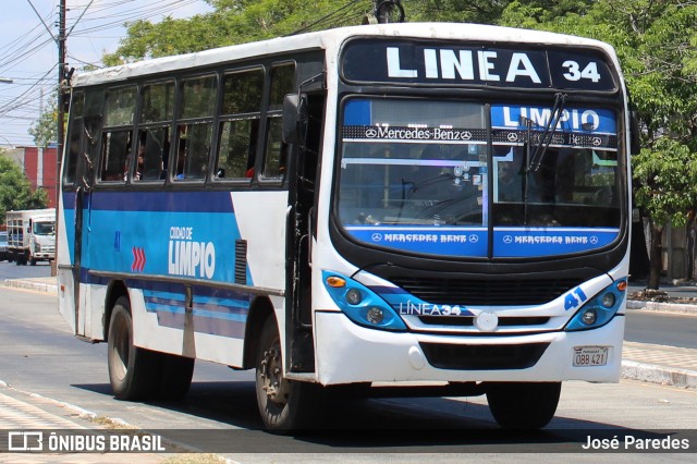 Ciudad de Limpio - Línea 34 41 na cidade de Asunción, Paraguai, por José Paredes. Número da foto: #12748503.