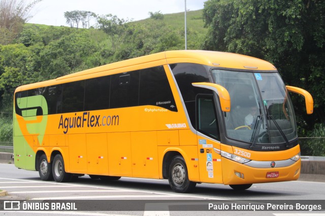 Viação Águia Branca 32500 na cidade de Piraí, Rio de Janeiro, Brasil, por Paulo Henrique Pereira Borges. Número da foto: #12748879.
