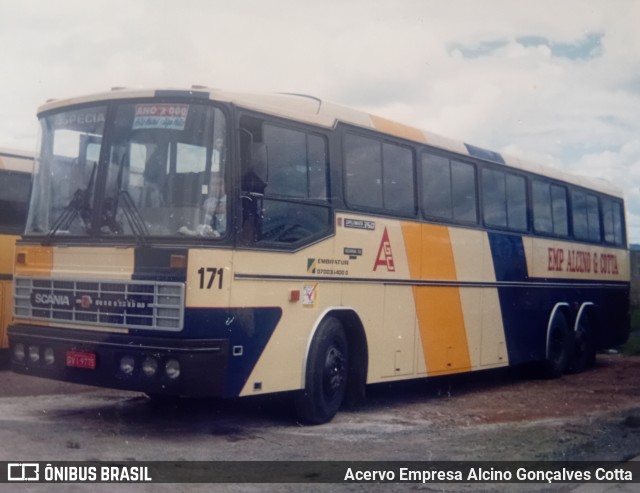 Empresa Alcino G. Cotta 171 na cidade de Matozinhos, Minas Gerais, Brasil, por Acervo Empresa Alcino Gonçalves Cotta. Número da foto: #12747226.