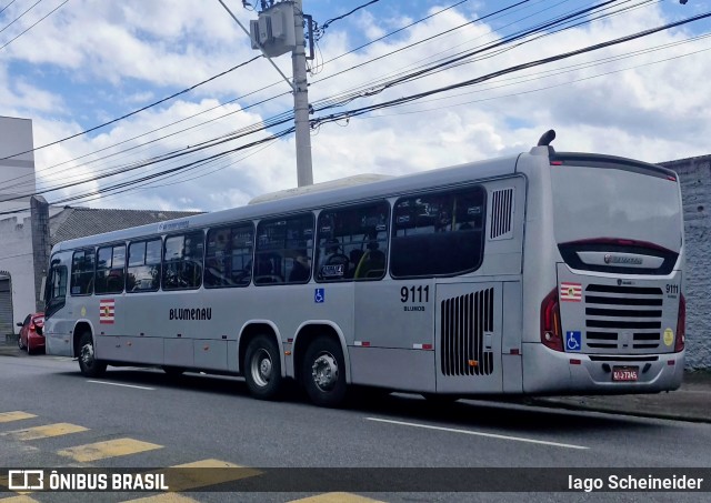 BluMob - Concessionária de Transporte Urbano de Blumenau 9111 na cidade de Blumenau, Santa Catarina, Brasil, por Iago Scheineider. Número da foto: #12747115.
