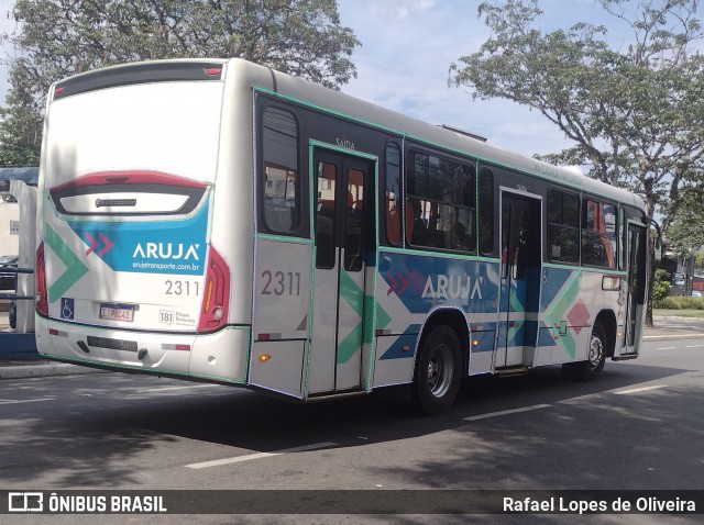 Viação Arujá 2311 na cidade de Arujá, São Paulo, Brasil, por Rafael Lopes de Oliveira. Número da foto: #12696204.